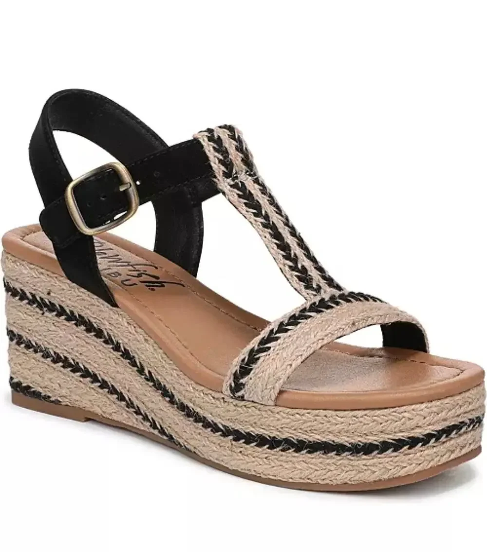 Blowfish Malibu Annika Strappy Wedge Sandals. Size 9  Ret. $80